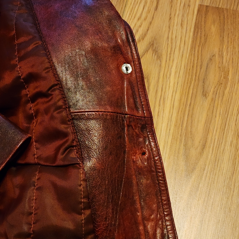 Omski; Imaginator Women's Burgundy Leather Jacket Vintage - Picture 7 of 9